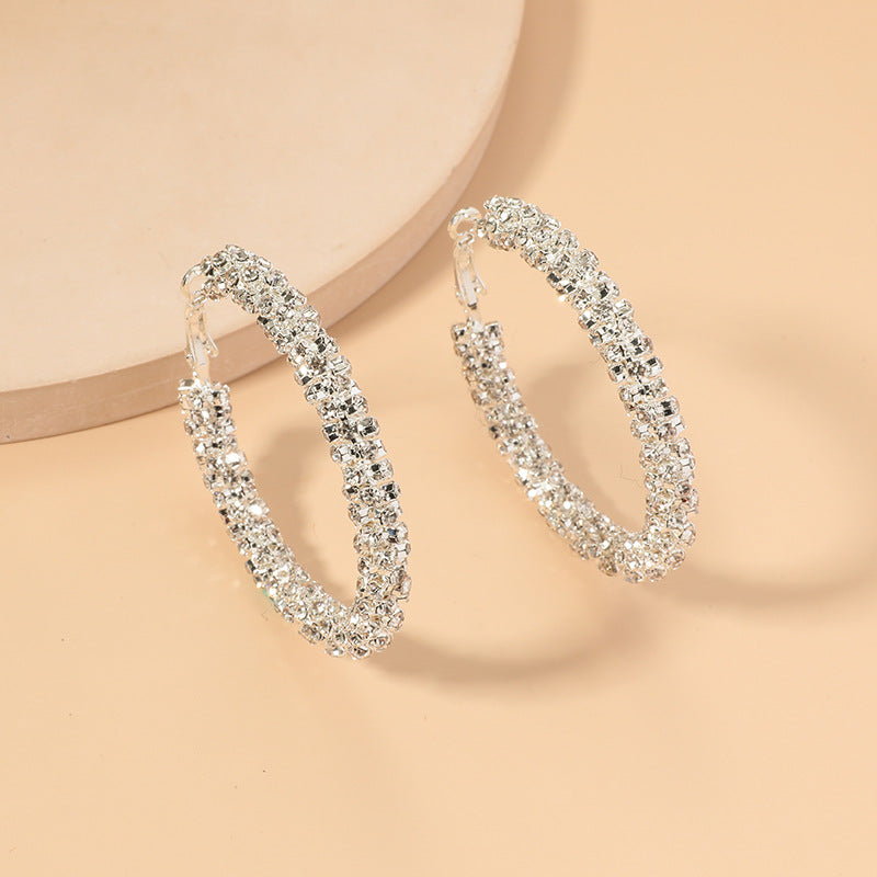 Venta al por mayor Pendientes de aro de aleación de diamantes de declaración